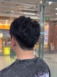 -川和潮人