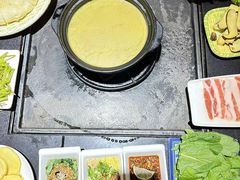 -有一锅·野生菌黑山羊腊排骨火锅(古城北门店)