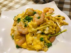 w鲜虾仁滑蛋-新大咀港式茶餐厅(宝山万达店)