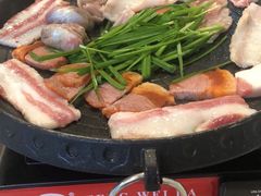 -焱味真•韩牛自助烤肉(大学城店)