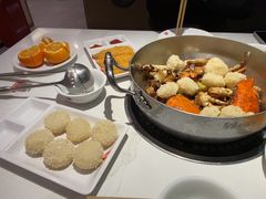 -七欣天香辣蟹火锅(闵行浦江欢乐颂店)