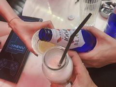 -Darling Queen·Mini·Live·House
