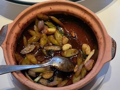 -八府香鸭·啫啫煲(华山路店)