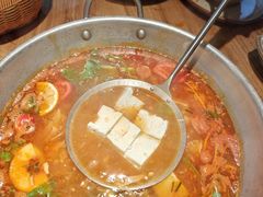 -老凯俚酸汤鱼(鸿通城店)