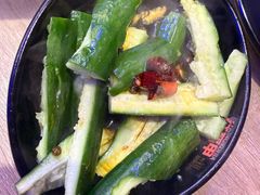 凉拌黄瓜-红盔甲·小龙虾(定西路店)
