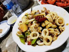 -四川小胡子海鲜(丁村万人海鲜广场店)