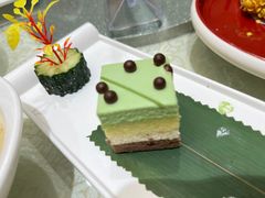 -龙悦湾酒家·八阵鱼生·渔人码头店