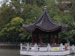 -汇龙潭