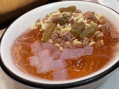 -鲁员外地锅鸡地锅鱼(龙湖江东天街店)