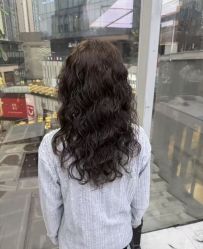 -托尼盖·烫发·染发·专业店