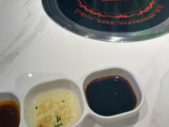 -洪氏嗨捞·广东猪肚鸡·椰子鸡火锅(西咸万象城店)