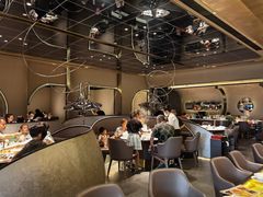 大堂-领鲜天下·焗海鲜·花胶鸡(天目里店)