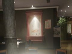 -八府香鸭·啫啫煲(华山路店)