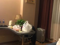 -雅夫酒店(西安市图书馆地铁站店)