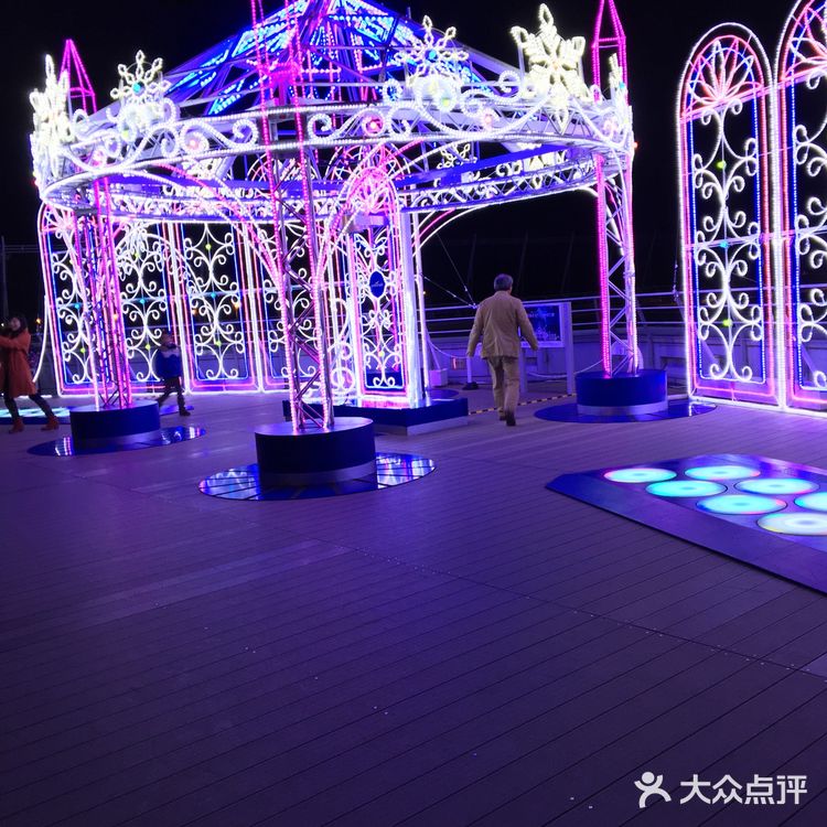 来不及去鳗鱼饭的话可以直接在机场吃
