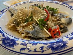 捞鱼皮-香山家宴