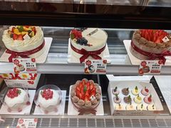 -花花卷卷·鲜食蛋糕(静安久光百货店)