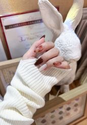 -AKIRA 安久日式美甲美睫