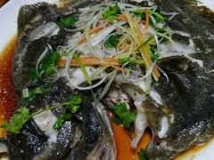 -金三角海鲜美食城(津北公路店)