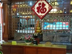 -鸿泰洋美食水会(东门中店)