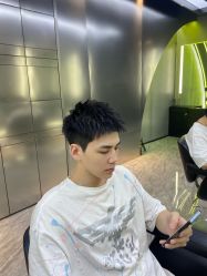 -不迫先生专业男士剪发