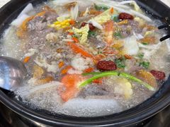 -九寨沟特色牦牛肉汤锅