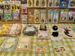 -猫的天空之城概念书店(苏州诚品店)