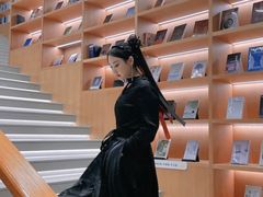 -朵云书院(滴水湖店)