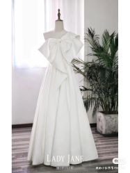 -Lady  Jane高端婚纱礼服馆