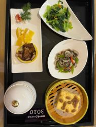 -爱陪伴尊享月子中心(国际店)