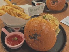 -龙治汉堡(中华城店)