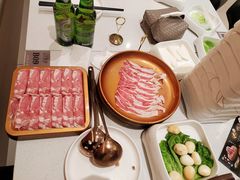 -小茉庐和牛自助火锅(龙湖万达店)