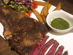羽衣甘蓝酱牛肋骨扒-The Cheebat 锌吧·Bistro(体育西店)