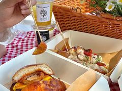 -LESCEDARS Brasserie Bistro香柏树