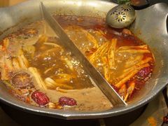 -湊湊火锅·茶憩(打浦桥日月光店)