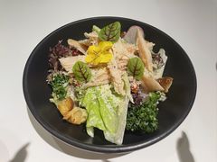 鸡肉凯撒沙拉碗-K·Kitchen KK牛扒厨房(江南西店)