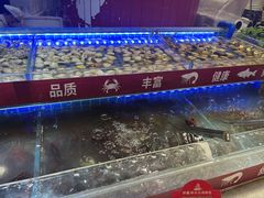 -四囍码头海鲜烧烤自助火锅(外滩南京东路悦荟广场店)