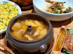 -一坐一忘云南菜(嘉里中心店)