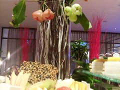 -海口绿发希尔顿酒店-田园汇自助餐·三文鱼·海鲜