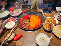 -萍姐火锅·公路夜市(武汉首店)