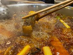 -肖肖酸萝卜鱼火锅(总店)