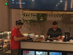 -欧提汗·新疆餐厅·清真(银都路店)