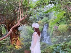 -Chom Cafe and Restaurant