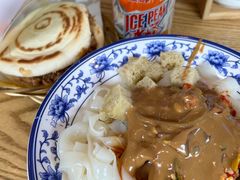 -陕味食族油泼面·小炒盖码面(双榆树店)