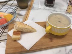 -菲滋意式餐厅(富阳东方茂店)