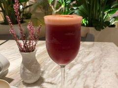 一杯郁金香-théATRE 茶聚场(王府中環店)