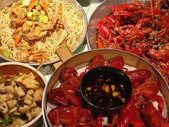 -巴厘龙虾·榜首油焖大虾(音乐学院·沿江酒馆店)