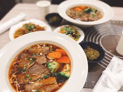 金牌红烧牛肉面-康师傅私房牛肉面(马泉营奥莱店)