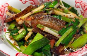 Garlic Stir-fried Hunan Preserved Pork