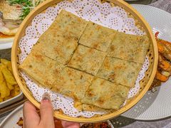 -大中华酒楼·主席武昌鱼·武汉美食地标(江汉路步行街店)
